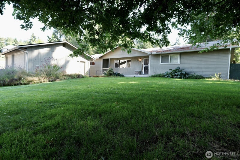 5204 53rd Street W