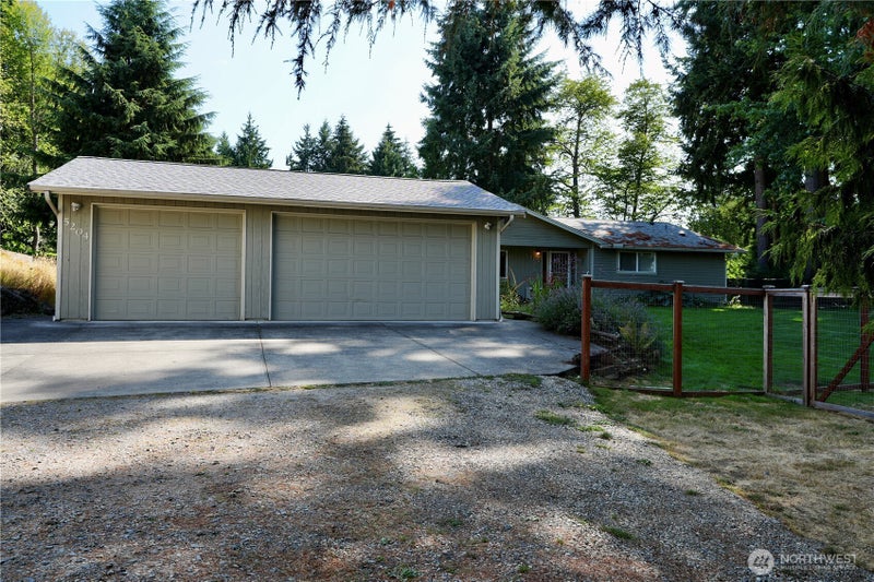 5204 53rd Street W