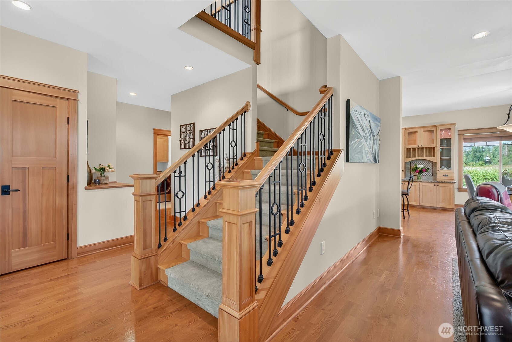 8635 Cambridge Loop