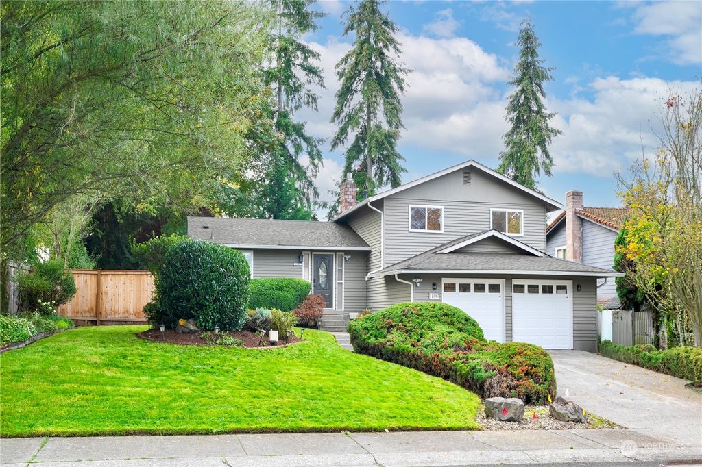 Photo of 12807 NE 146th Place, Woodinville, WA 98072 (MLS # 2301591)
