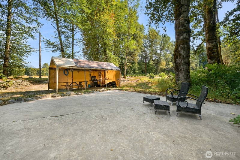 9364 Thunderbird Lane