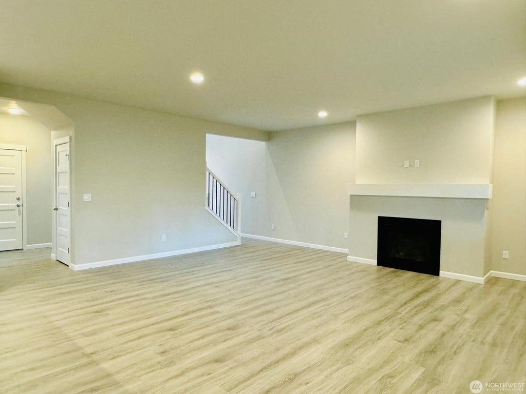 Photo of 16514 8th Avenue E, Spanaway, WA 98387 (MLS # 2596186)