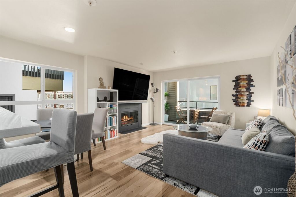 Photo of 1504 Aurora Avenue N #101, Seattle, WA 98109 (MLS # 2434754)