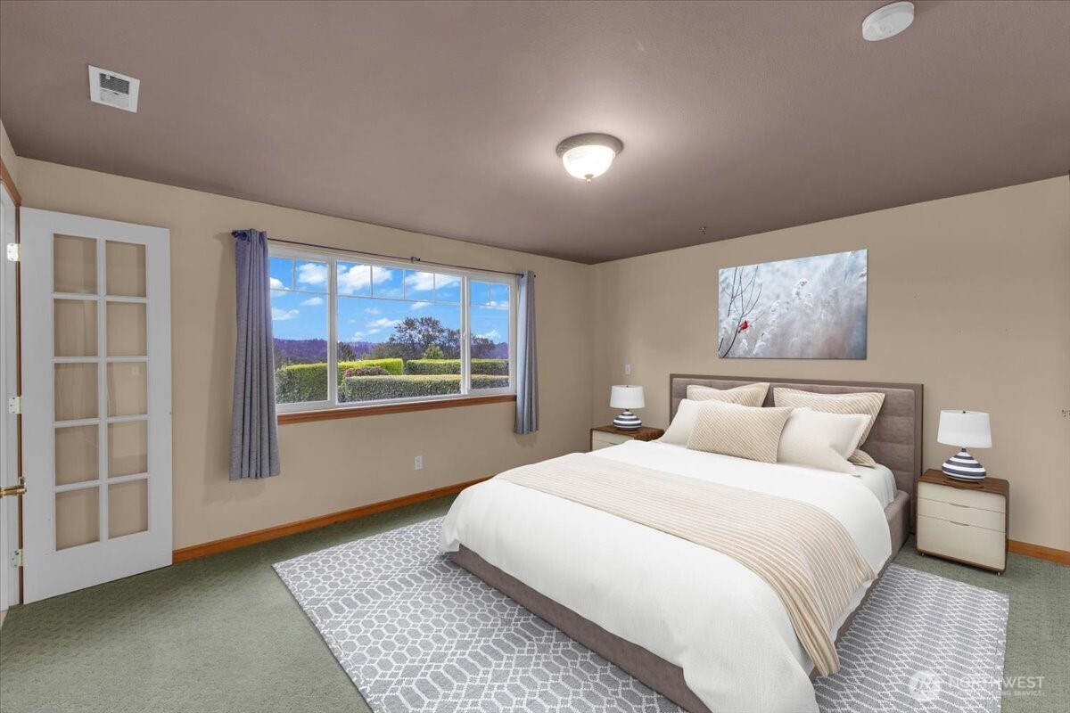 Snohomish, Washington, 98290, United States, 4 Bedrooms Bedrooms, ,4 BathroomsBathrooms,Residential,Active,2051945
