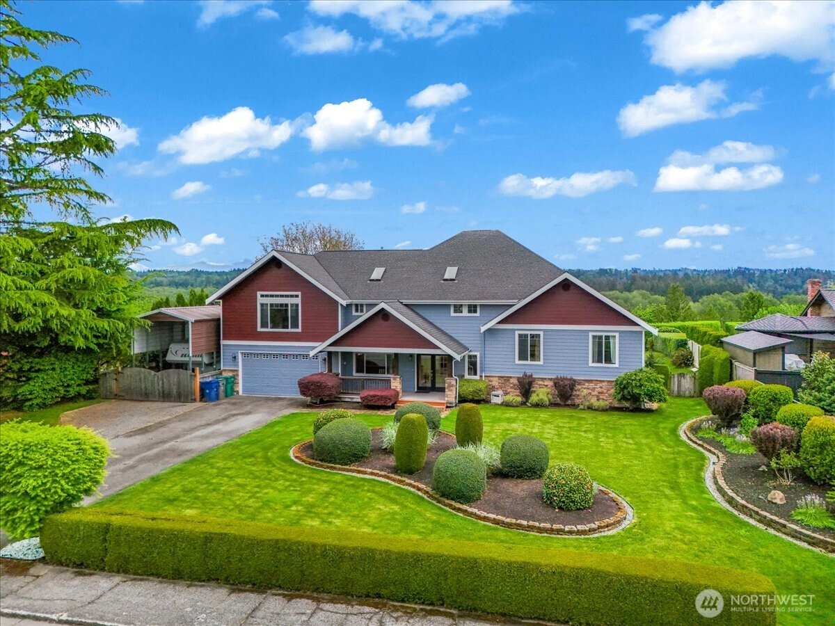 Snohomish, Washington, 98290, United States, 4 Bedrooms Bedrooms, ,4 BathroomsBathrooms,Residential,Active,2051945