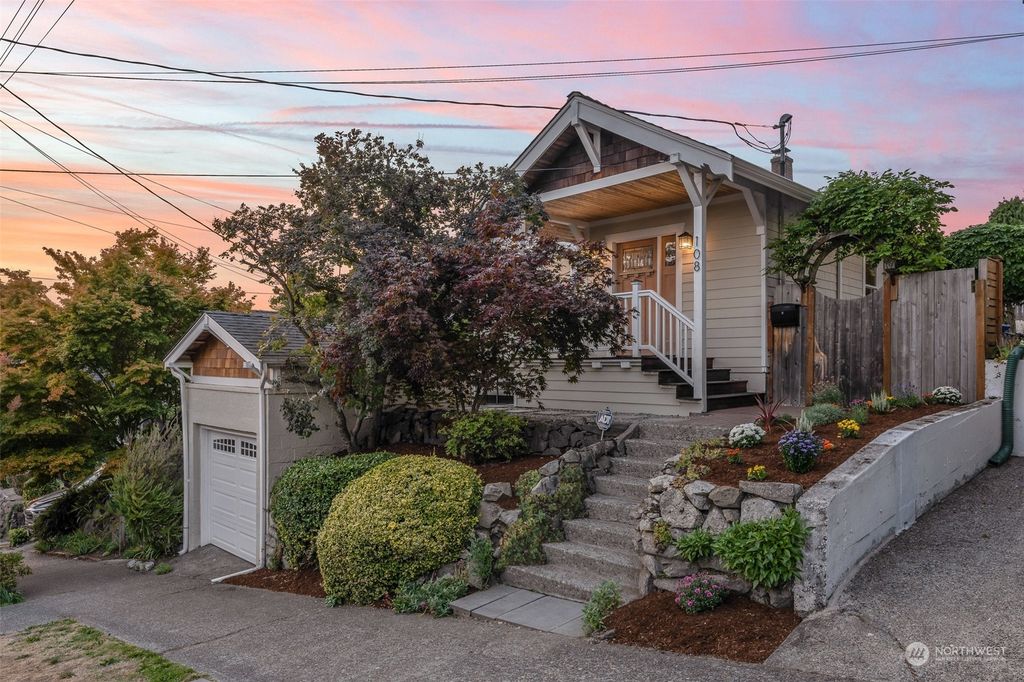Photo of 108 NW 41st Street, Seattle, WA 98107 (MLS # 2288765)