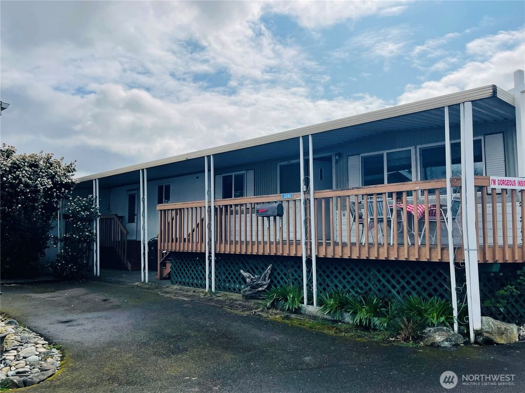 Photo of 3241 S 182nd Place #222, SeaTac, WA 98188 (MLS # 2352293)