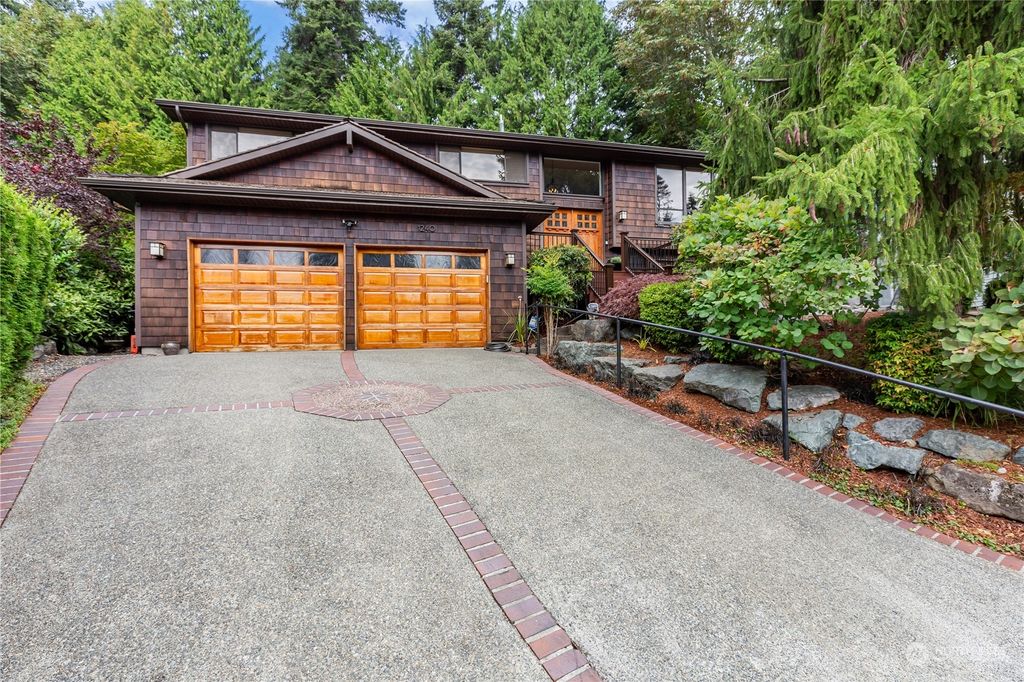 Photo of 1240 NW 118th Street, Seattle, WA 98177 (MLS # 2284913)