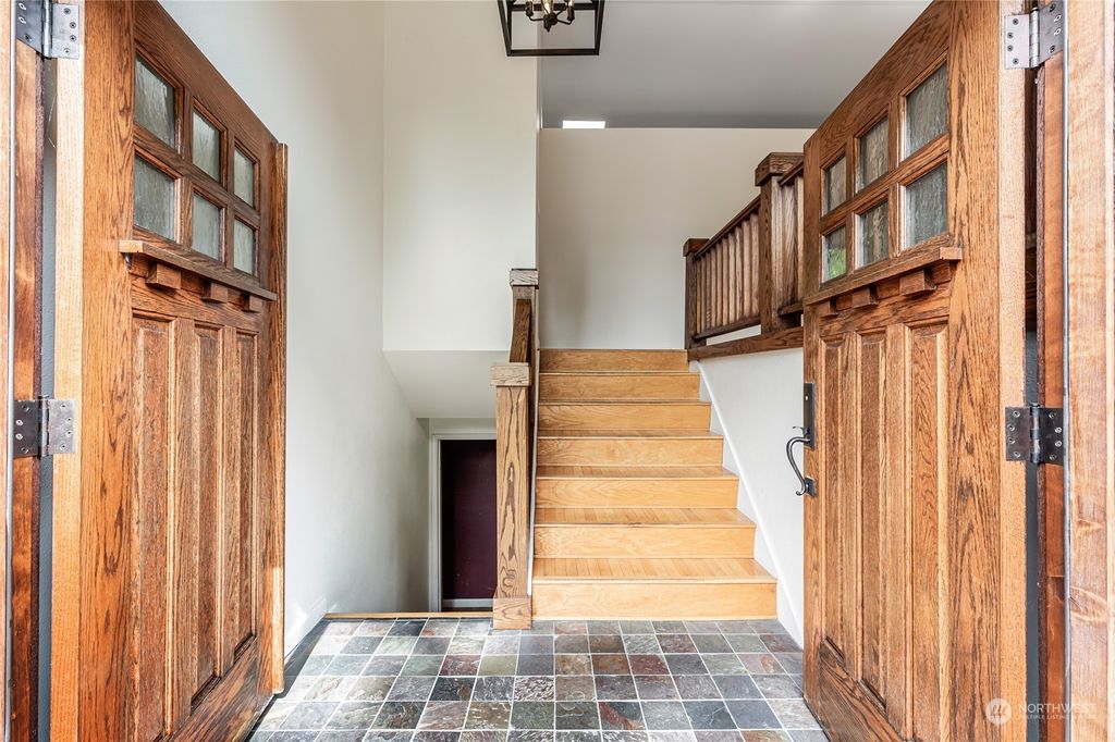 Photo of 1240 NW 118th Street, Seattle, WA 98177 (MLS # 2284913)