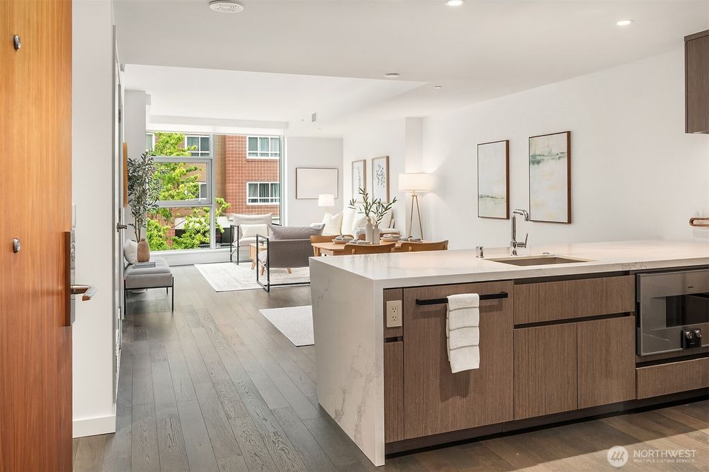 Photo of 188 Bellevue Way NE #307, Bellevue, WA 98004 (MLS # 2379523)