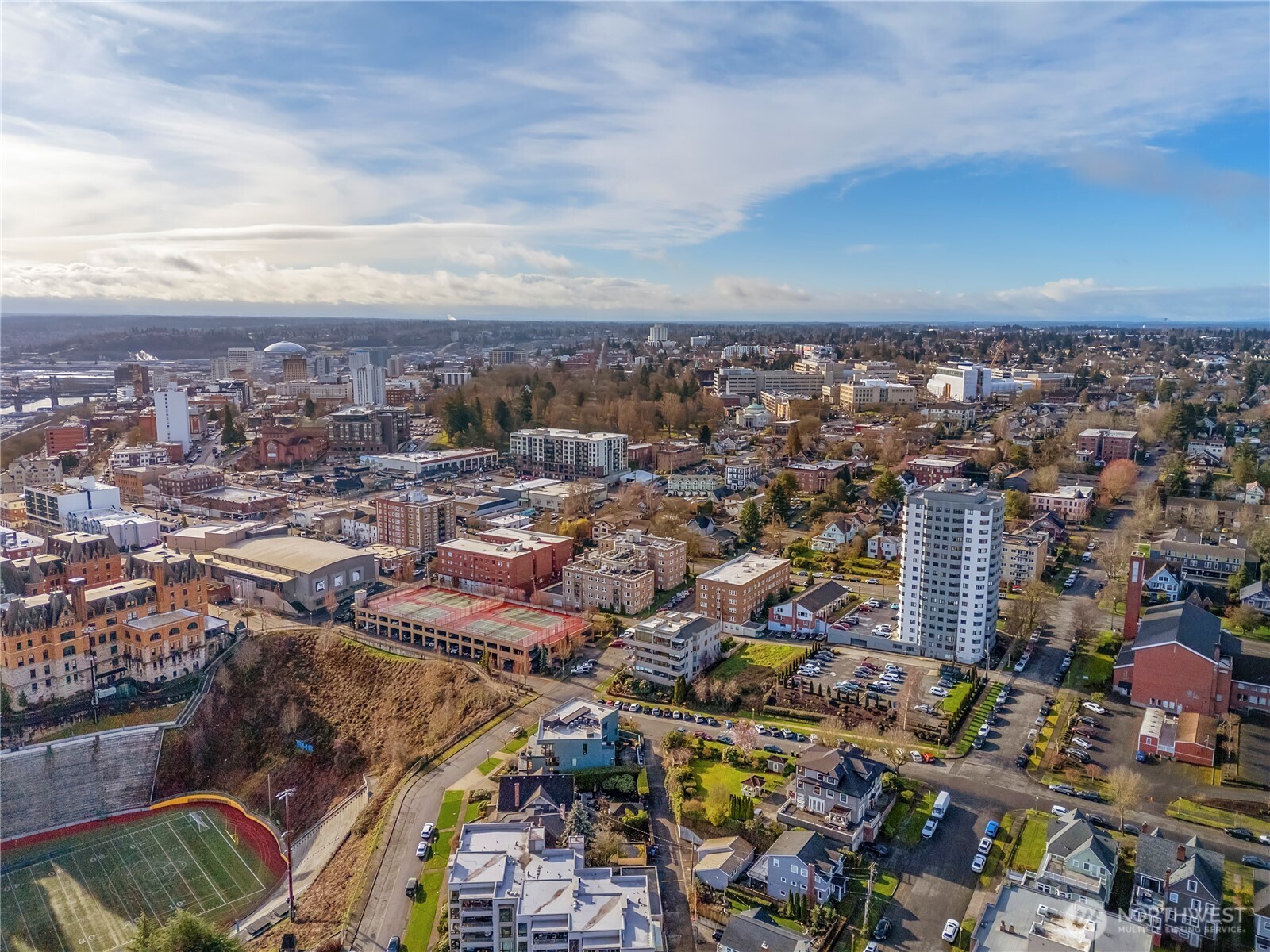 301 N Tacoma Avenue 207
