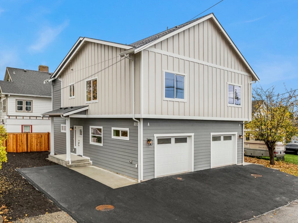 Photo of 2002 State Street #A, Everett, WA 98201 (MLS # 2599034)