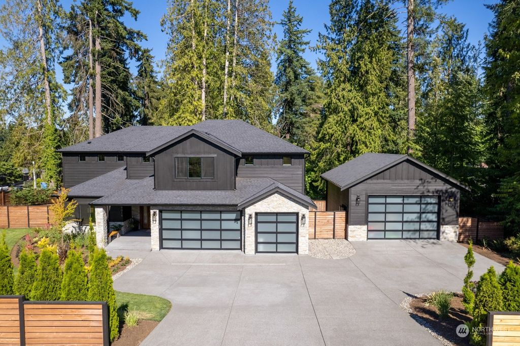 Photo of 19018 92nd Avenue NE, Bothell, WA 98011 (MLS # 2141570)