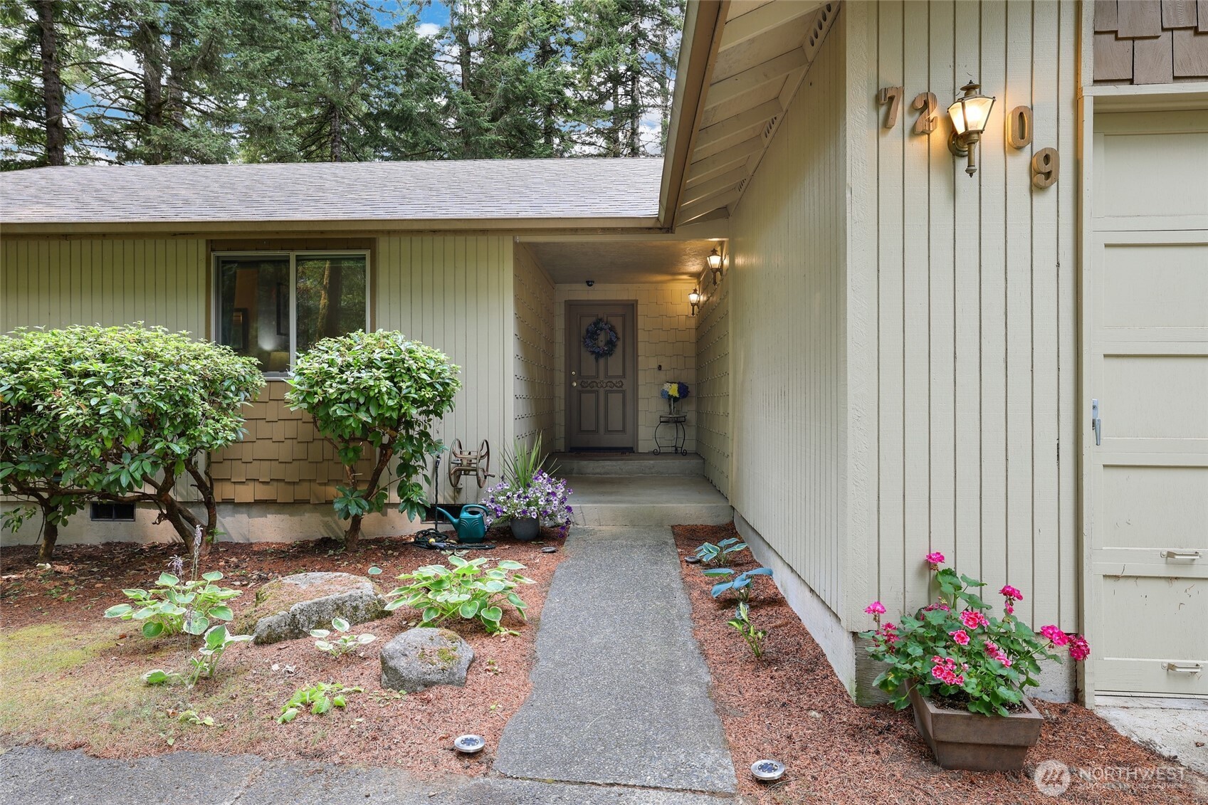 7209 Glen Annie Lane SW