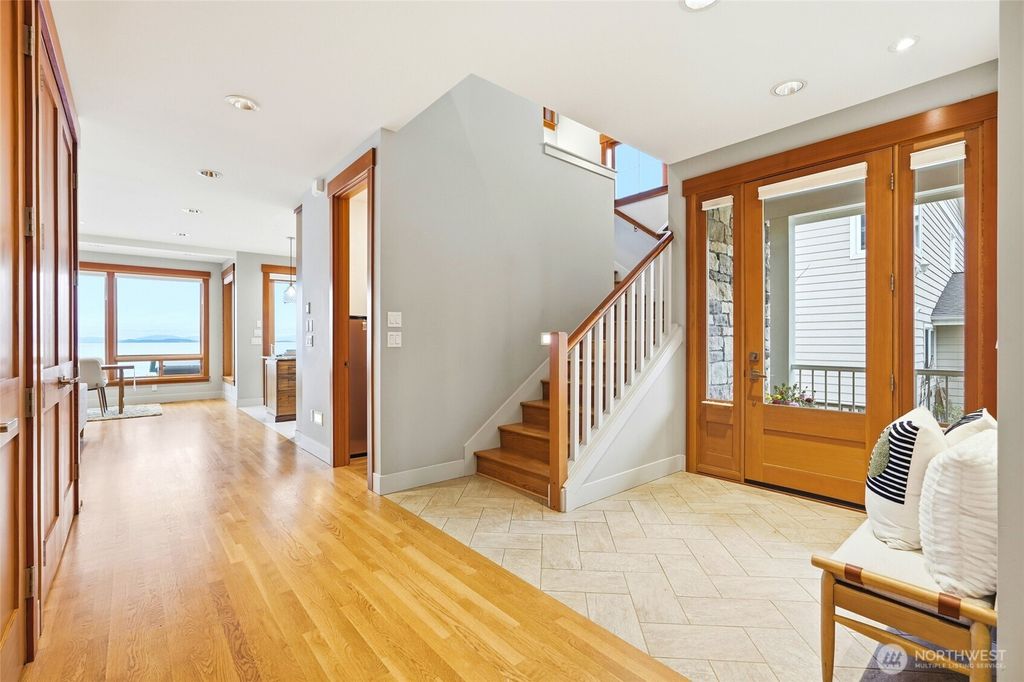 Photo of 28 W North Camano Drive, Camano Island, WA 98282 (MLS # 2492104)