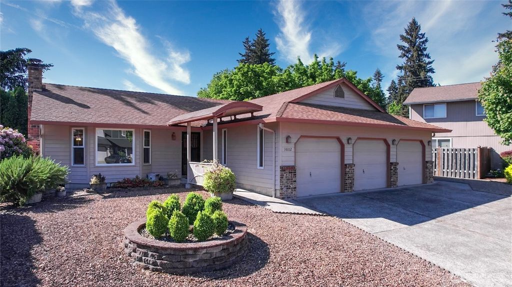 Photo of 3802 NE 157th Avenue, Vancouver, WA 98682 (MLS # 2518068)