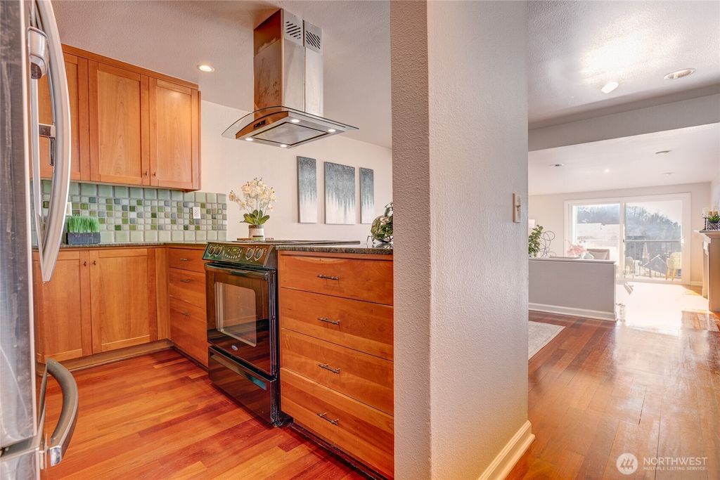 Photo of 2253 Gilman Drive W #406, Seattle, WA 98119 (MLS # 2512299)