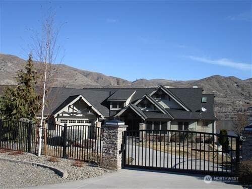 Photo of 262 Vineyard Drive, Orondo, WA 98843 (MLS # 2539806)