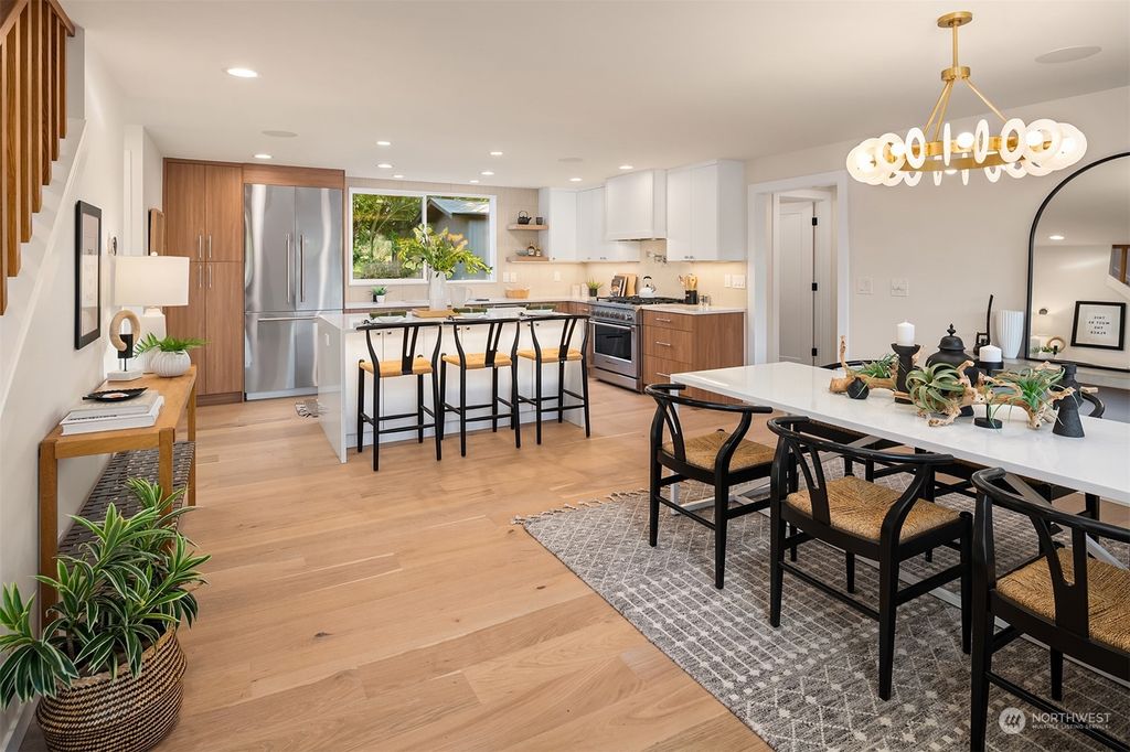 Photo of 14415 SE 8th Street, Bellevue, WA 98007 (MLS # 2327155)