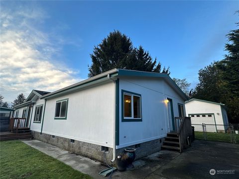 Photo of 13115 Sandridge Road, Long Beach, WA 98631 (MLS # 2175925)