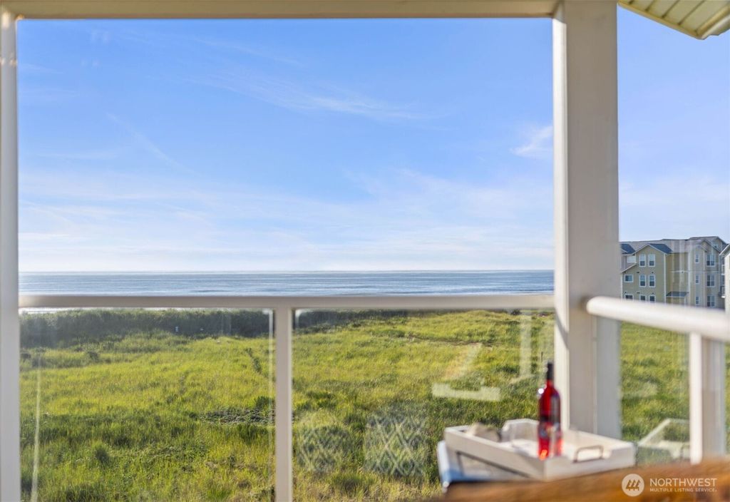 Photo of 1600 W Ocean Avenue #234, Westport, WA 98595 (MLS # 2482024)