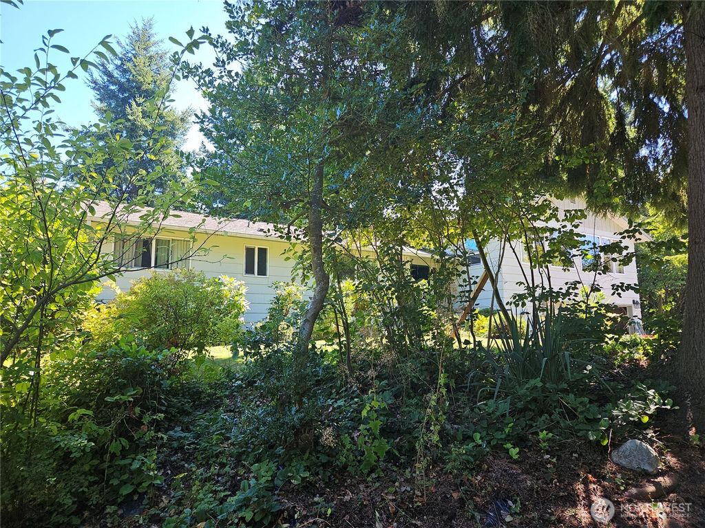 Photo of 3225 41st Street NE, Tacoma, WA 98422 (MLS # 2463658)