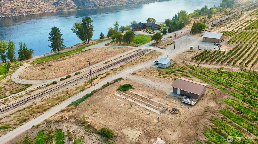 Photo of 27375 US Hwy 97, Chelan, WA 98816 (MLS # 2499801)
