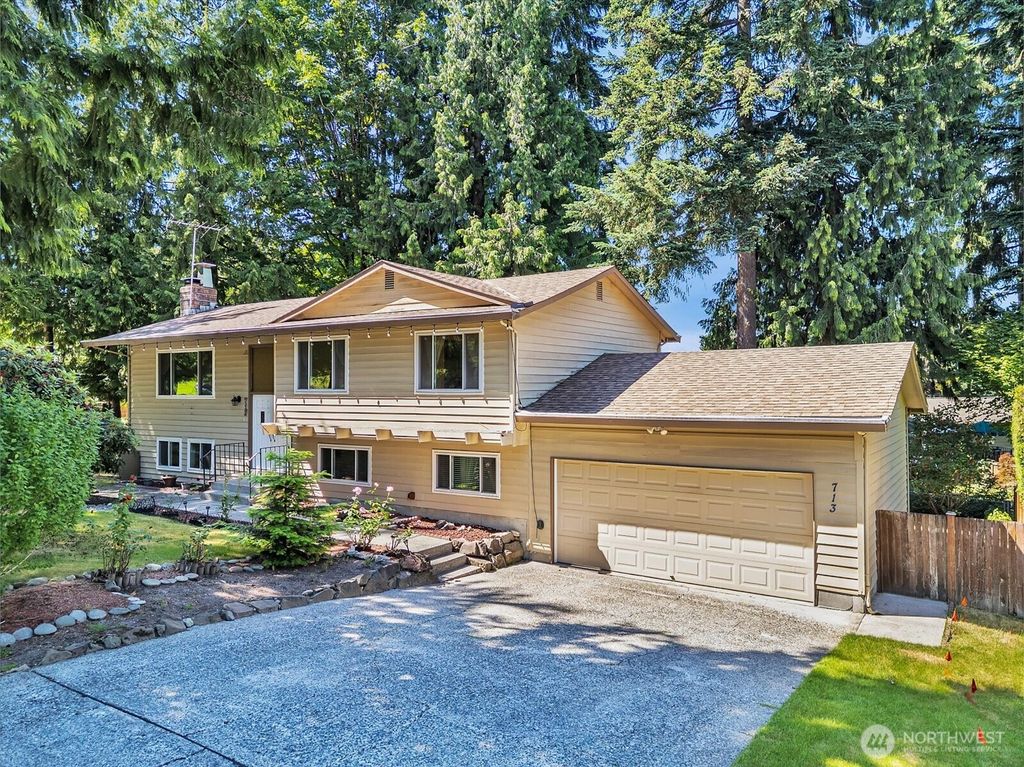 Photo of 713 220th Street SW, Bothell, WA 98021 (MLS # 2382737)