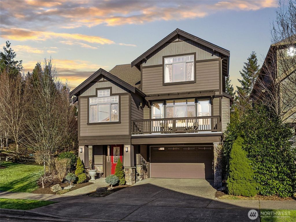 Photo of 6810 Pinehurst Avenue SE, Snoqualmie, WA 98065 (MLS # 2327223)