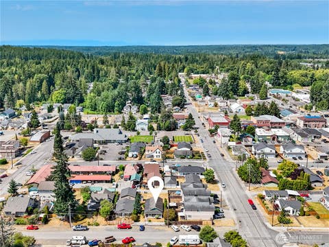 Photo of 206 Kentucky Avenue, Granite Falls, WA 98252 (MLS # 2573067)