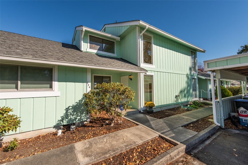 834 N Canterbury Court 303
