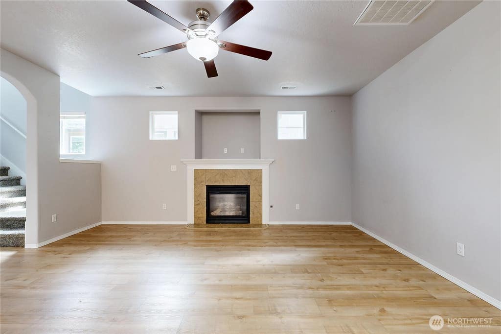 Photo of 1143 SW Carver Street, College Place, WA 99324 (MLS # 2533404)