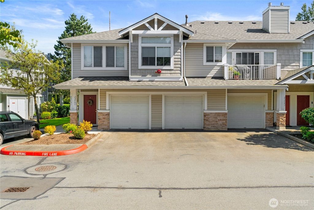 Photo of 23751 SE Summerhill Lane #1-1, Issaquah, WA 98029 (MLS # 2356558)