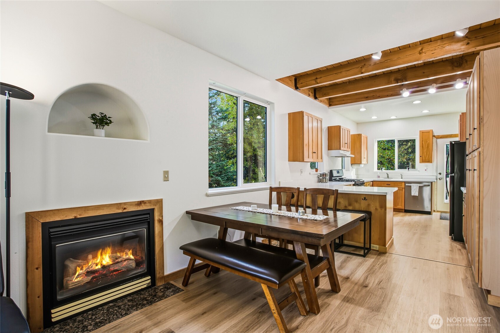 330 Keechelus Drive