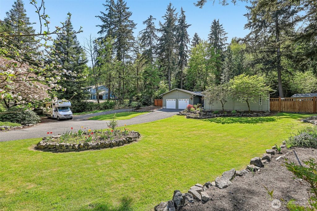 Photo of 3916 170th Avenue E, Lake Tapps, WA 98391 (MLS # 2516981)