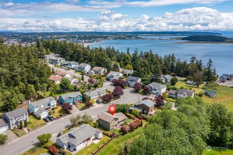 A home in Oak Harbor