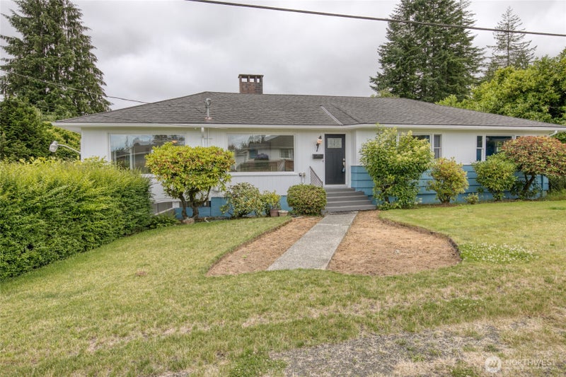1007 Riverview Drive