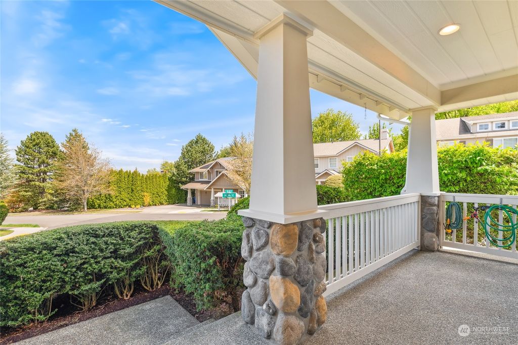 Photo of 16151 SE 45th Court, Bellevue, WA 98006 (MLS # 2232062)