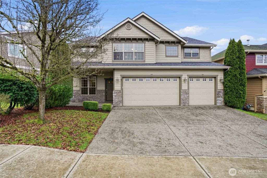 Photo of 356 N V Street, Washougal, WA 98671 (MLS # 2463827)