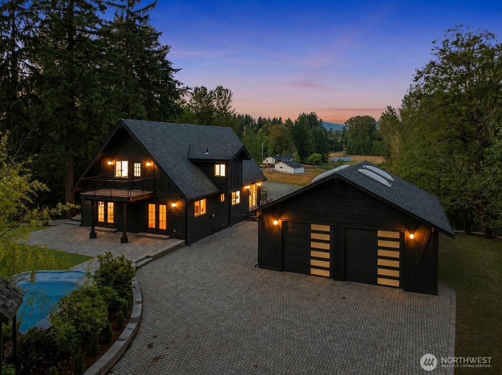 Photo of 20504 184th Avenue SE, Renton, WA 98058 (MLS # 2551059)