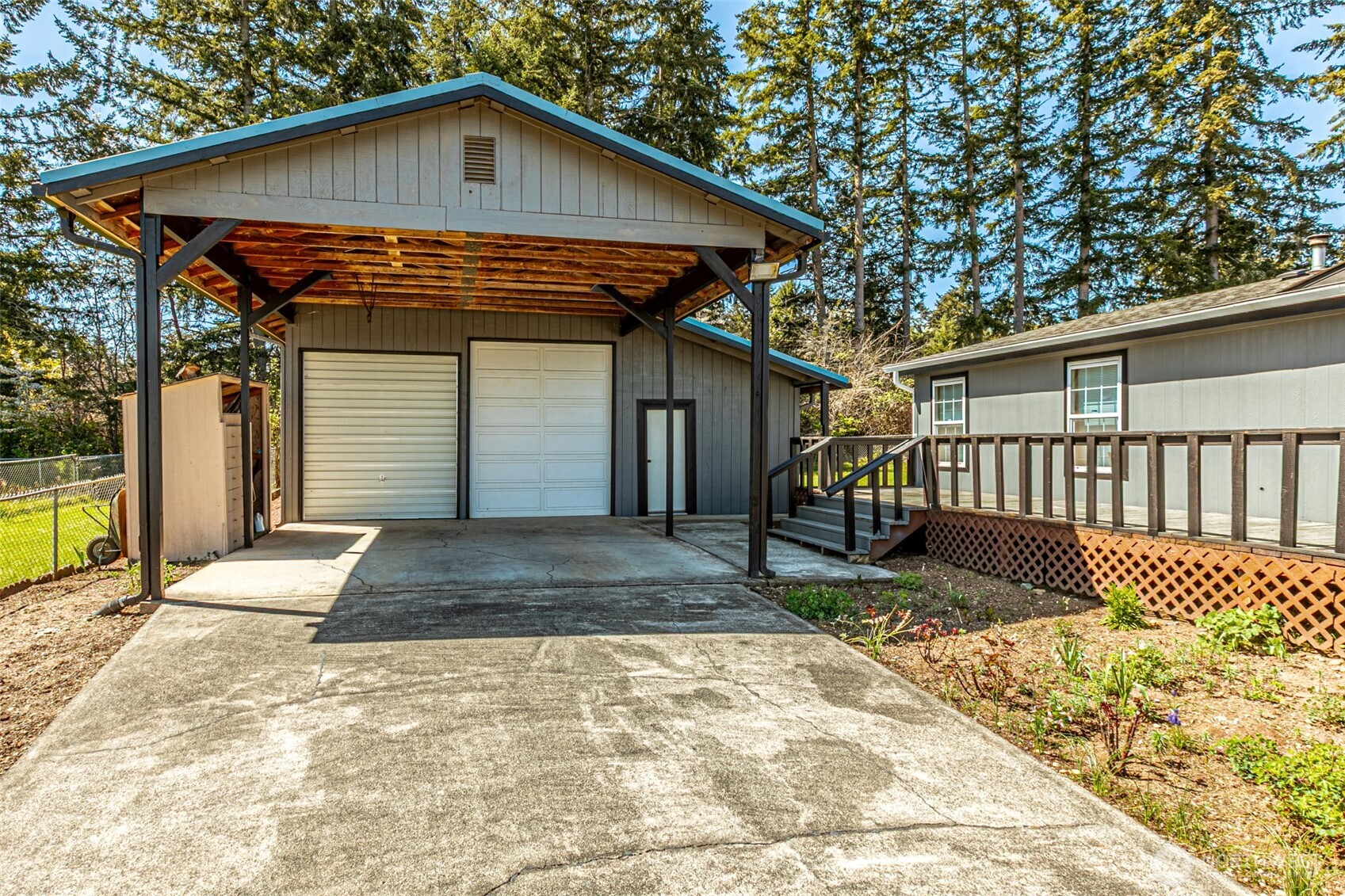 14318 Greenbelt Drive East