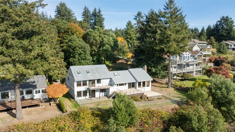 Photo of 1030 Paiute Trail, Fox Island, WA 98333 (MLS # 2595071)