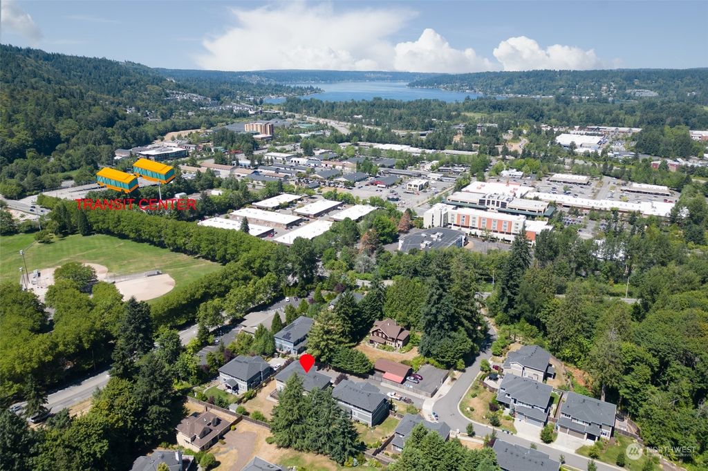 Photo of 1141 NW Pickering Street, Issaquah, WA 98027 (MLS # 2141469)