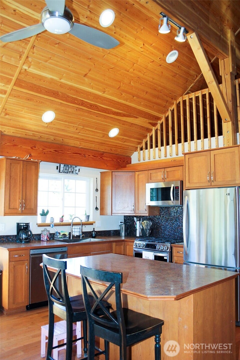 299 Vulcan Mountain Road