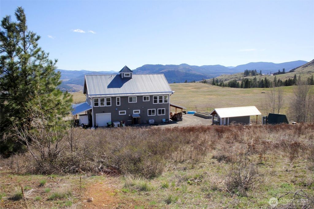 Photo of 299 Vulcan Mountain Road, Curlew, WA 99118 (MLS # 2509471)