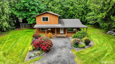 209 Alpha Way Onalaska WA 98570