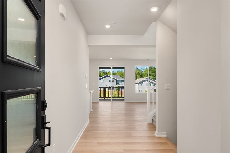 23419 Marinwood Circle NE 0512
