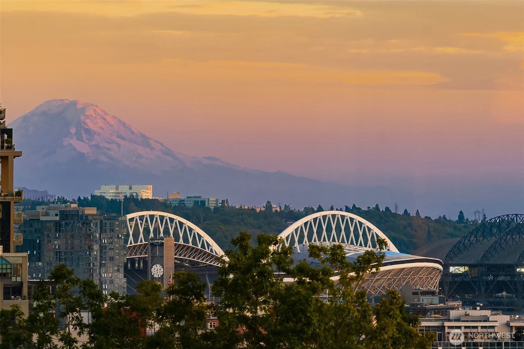 Photo of 2000 1st Avenue #1003, Seattle, WA 98121 (MLS # 2571294)