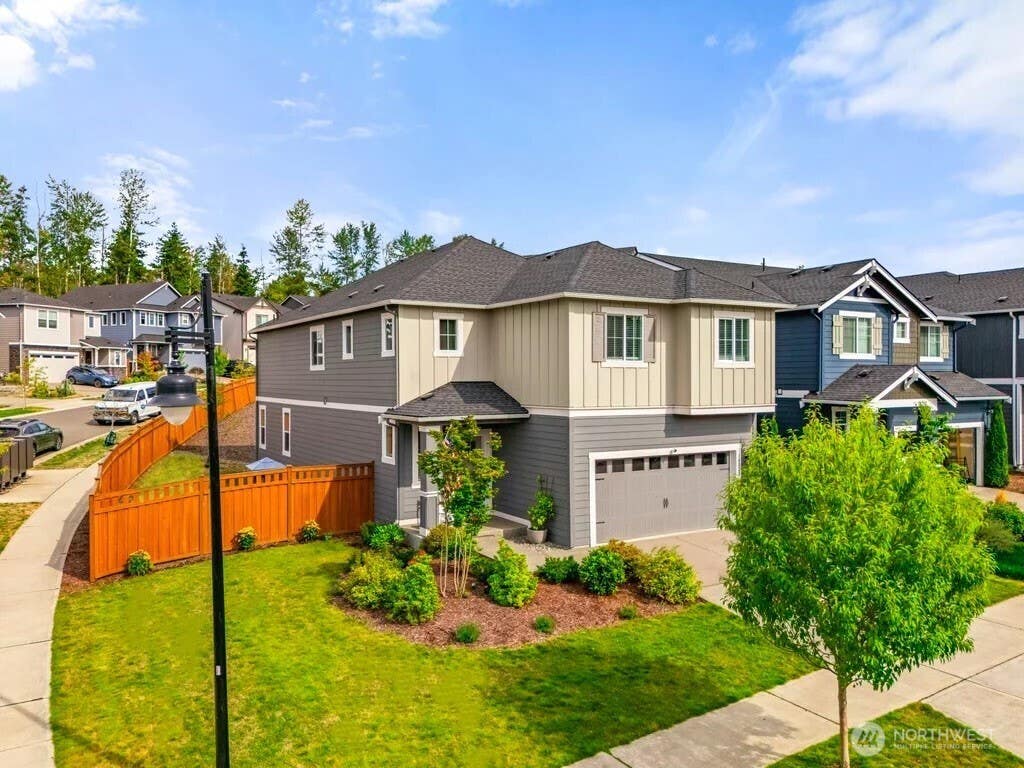 Photo of 14825 TYEE Drive E, Bonney Lake, WA 98391 (MLS # 2572610)