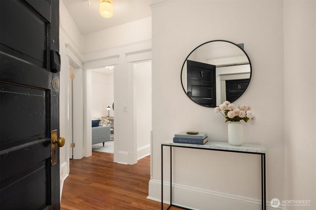 Photo of 1726 15th Avenue #7, Seattle, WA 98122 (MLS # 2439473)